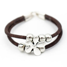 Afbeelding in Gallery-weergave laden, Kleurrijke Vegan Kurkarmband met Bloemen kralen 18 cm