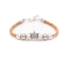 Afbeelding in Gallery-weergave laden, Vegan Natural Kurkarmband met Bloemen Patroon 18cm