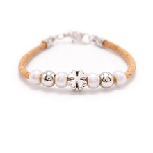 Afbeelding in Gallery-weergave laden, Vegan Natural Kurkarmband met Bloemen Patroon 18cm